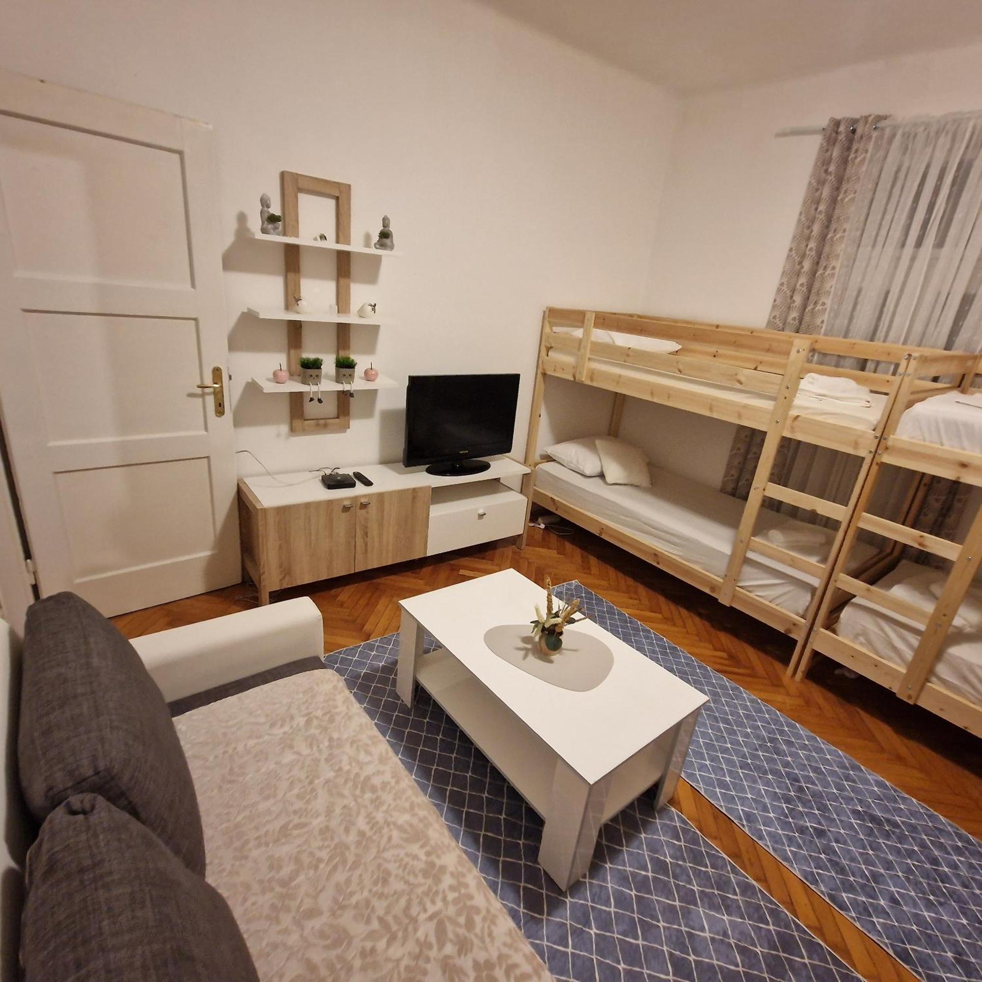 Rooms Deluxe Splatin 斯普利特 外观 照片
